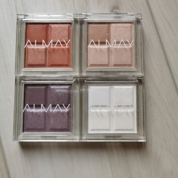 Almay Eyeshadow Bundle - Picture 2 of 14